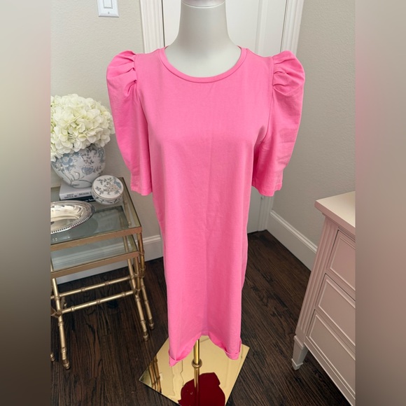 Tuckernuck Pomander Place Stella Puff Sleeve Pink Tshirt Dress
AD3 - Picture 2 of 5